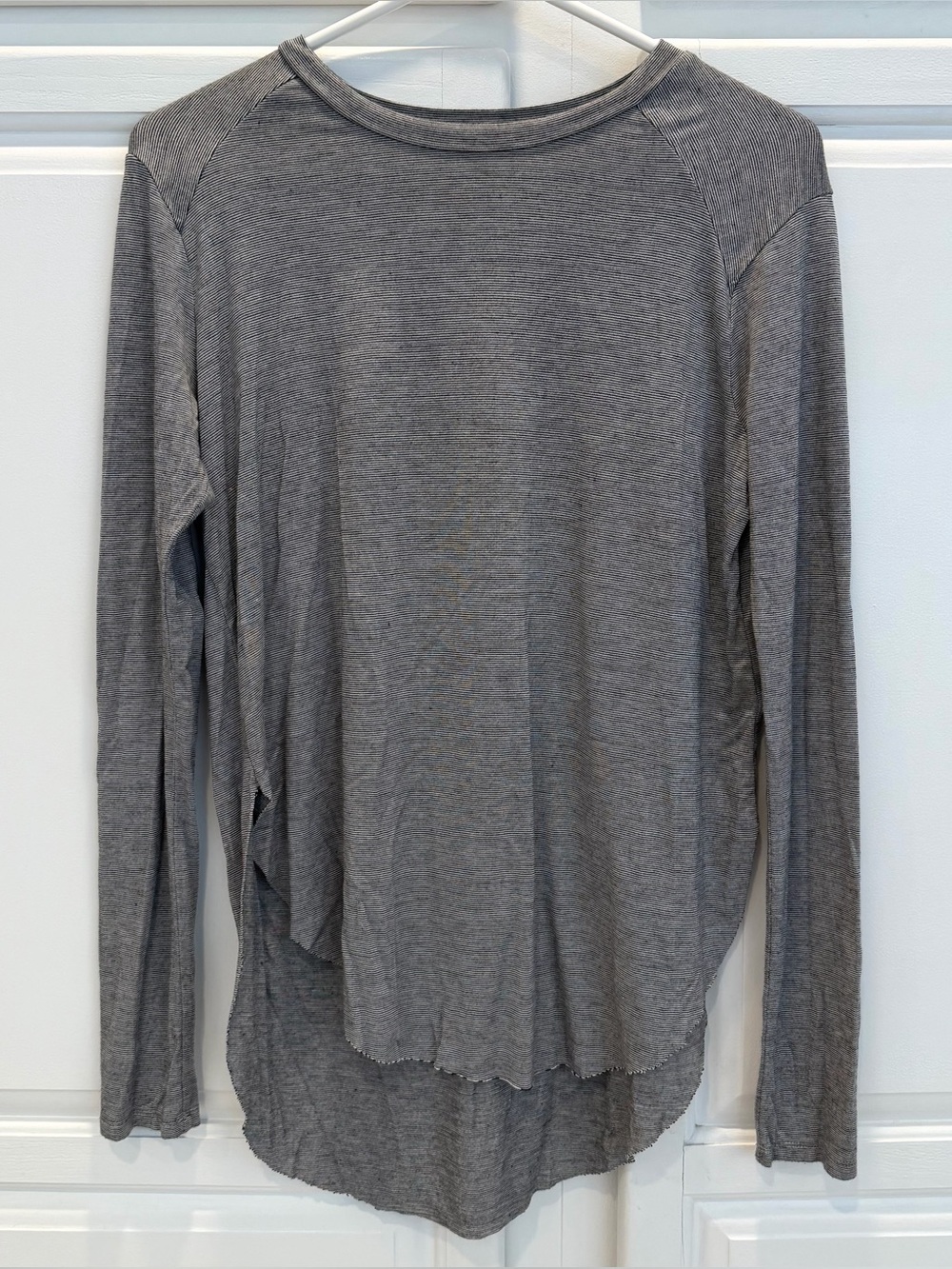 Halogen Womens S Tunic Top Gray Black Micro Stripe High Low Hem Raw Edge Stretch